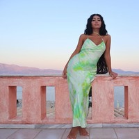 Aku sekarang malu foto dengan terlihat kaki karena setiap aku foto dengan menunjukkan kaki dan orang langsung membicarakannya, ucap selebgram dengan followers hampir 300 ribu itu, seperti dikutip News Au.  Foto: dok. Instagram @marthaa__k