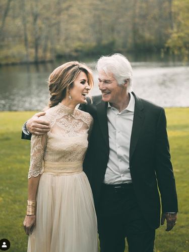 Richard Gere dan istrinya.