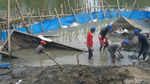 Peluru Aktif dan Koin Kuno Ditemukan dari Perahu Baja di Lamongan
