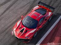 Ferrari 488 Challenge Evo
