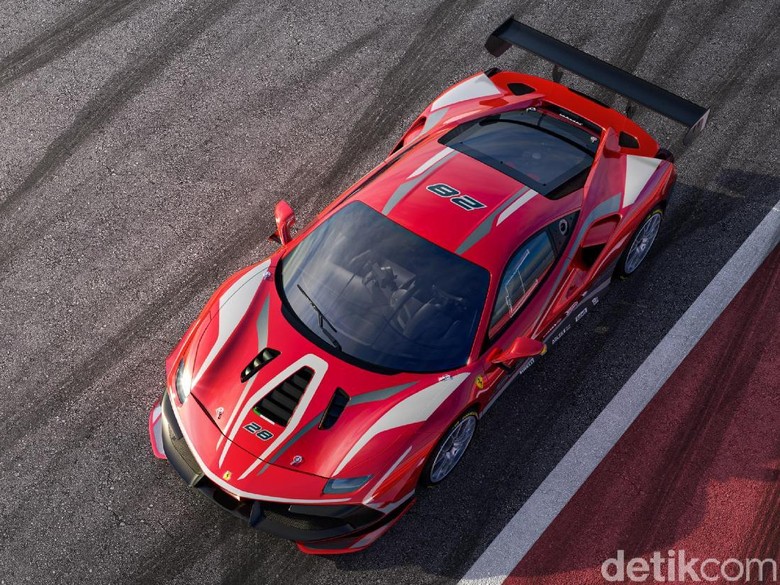 Selundupkan Ferrari 458 Speciale, Hatta Dihukum 3,5 Tahun Penjara Selundupkan Ferrari 458 Speciale, Hatta Dihukum 3,5 Tahun Penjara