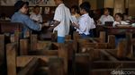 Melihat Sekolah Darurat Ibu Kembar di Utara Jakarta