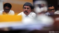 Raker membahas isu-isu terkini termasuk keamanan data pribadi pada era digital.