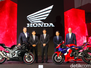 Honda Ngebet Kenalkan Moge Baru di Indonesia