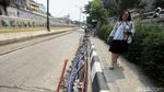 Kabel Semrawut di Sisi Jalan Salemba Makin Menjadi-jadi