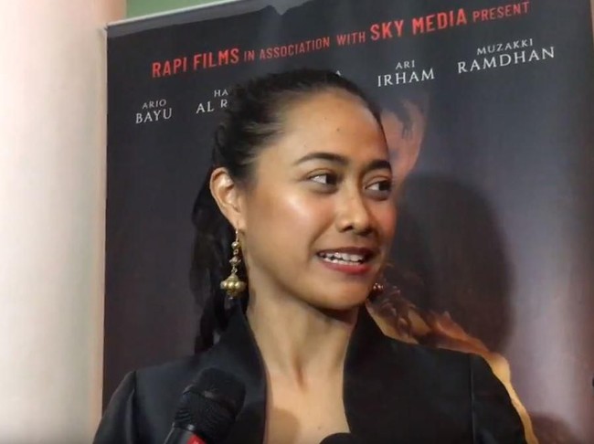 Putri Ayudya Berbagi Semangat Teater di Kudus
