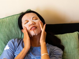 Cara Memilih dan Memakai Sheet Mask yang Tepat