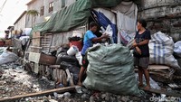 Berdasarkan data Badan Pusat Statistik (BPS), jumlah penduduk miskin di Indonesia berjumlah 25,14 juta jiwa atau 9,41 persen pada Maret 2019.