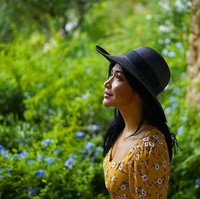 Sejak saat itu, aktris berusia 28 tahun ini pun memohon pengertian terhadap penggemarnya. Ia juga meminta maaf melalui postingan online di media sosilanya. Foto: Instagram