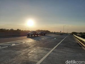 Rombongan Polres Jember Kecelakaan di Tol Paspro, Seorang Polisi Tewas