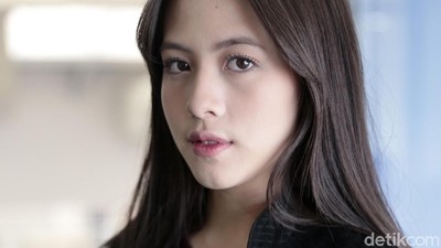 9 Transformasi Zara Adhisty, Si Imut yang Kini Makin Dewasa