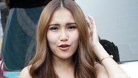 Ayu Ting Ting memang kerap mengeluarkan empat album solo dan empat kompilasi. Pool/Palevi S/detikFoto.
