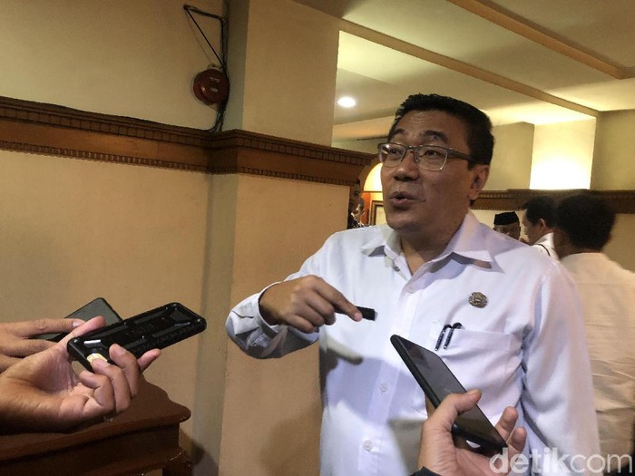 Kepala Bapenda Jabar Hening Widiatmoko.