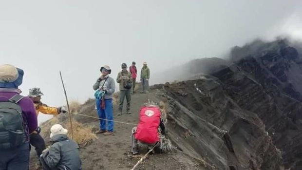 Pendakian Gunung Rinjani Dibuka, Ini yang Perlu Diperhatikan