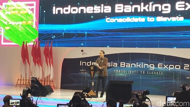 Wahai Para Bankir, Jokowi Tanya Kapan Bunga Kredit Turun?