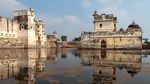 Foto: Istana yang Tenggelam di Negeri Bollywood