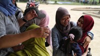 Kemudahan akses untuk menuju ke kawasan Krayan yang berada di perbatasan Indonesia dengan Malaysia itu juga membuat warga yang banyak merantau ke kota lain dapat lebih muda untuk ke kampung halaman untuk bercengkerama bersama keluarga di wilayah tapal batas Indonesia tersebut.