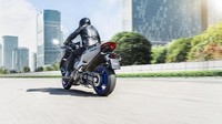 Peningkatan kapasitas mesin itu diwujudkan dengan peningkatan dimensi bore mesin menjadi 70 mm dari 68 mm. Meski kapasitas mesinnya naik 6%, bobot mesin cuma naik 1% dibanding mesin 530 cc. Foto: Dok. Yamaha