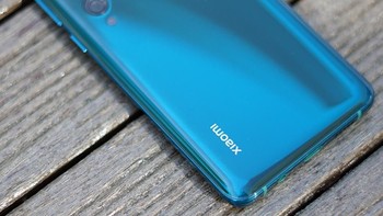 Mi CC9 Pro RAM 6 GB/ROM 128 GB dijual seharga 2.799 yuan atau Rp 5,6 juta. Sedangkan versi RAM 8 GB/ROM 256 GB 3.099 yuan atau Rp 6,2 juta, dan Edisi Premium RAM 8 GB/ ROM 256 dibanderol 3.499 yuan atau Rp 7 juta Foto: Sina Mobile