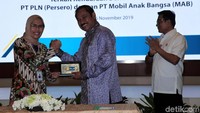 Sementara itu, Presiden Direktur MAB Leonard Leonard mengatakan ini merupakan kerja sama kedua pihaknya dengan PLN. Ia juga berharap PLN bisa ikut jadi motor penggerak produksi kendaraan berbasis listrik.