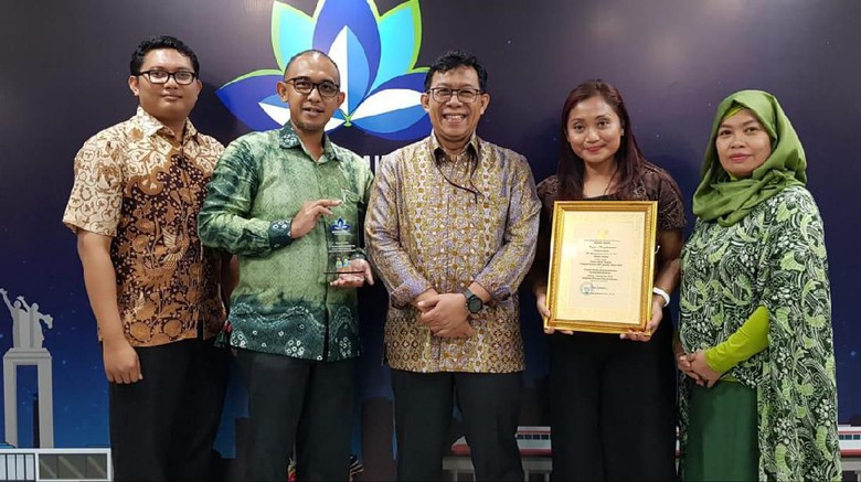 CSR Punya Dampak Positif ke Warga DKI, WIKA Diganjar Penghargaan CSR Punya Dampak Positif ke Warga DKI, WIKA Diganjar Penghargaan