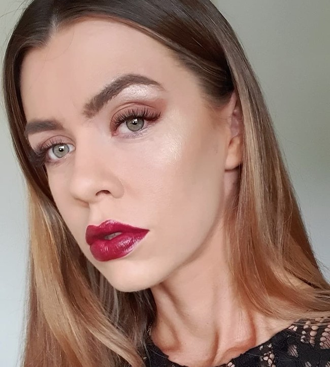 Saya pikir saya hanya kecewa karena saya tidak bisa membuat lelucon ringan. Tapi, itu berubah menjadi rentetan pria yang berkomentar apakah mereka akan berhubungan seks dengan saya.Dan aku bahkan akan mendapat komentar yang mengatakan betapa mudahnya memperkosaku karena cacatku, kata Cherie Foto: Instagram