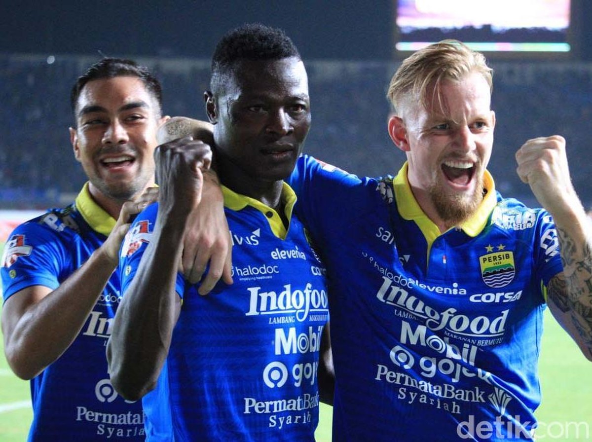 Kevin van Kippersluis sudah fit untuk membela Persib Bandung lagi. (Foto: Wisma Putra/detikcom)