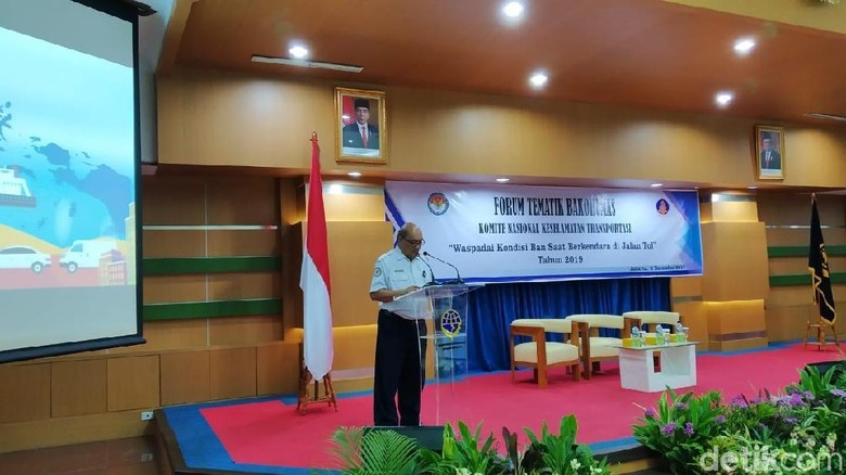 KNKT Minta Pemerintah Perhatikan Tempat Tidur Sopir Bus Pariwisata KNKT Minta Pemerintah Perhatikan Tempat Tidur Sopir Bus Pariwisata
