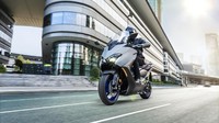 Yamaha belum mengumumkan harga TMAX terbaru ini. Di Eropa, Yamaha TMAX dan TMAX Tech Mac baru tersedia pada Desember 2019 mendatang. Foto: Dok. Yamaha
