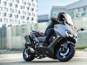 EICMA 2019: Kakak Tertua Nmax Dapat Mesin yang Lebih Besar