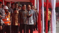Kedatangannya ke pameran tersebut bukan tanpa alasan, Jokowi dijadwalkan membuka pameran infrastruktur terbesar di Indonesia tersebut.