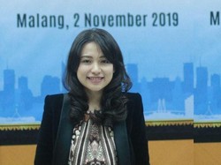 Kisah Rektor Wanita Termuda