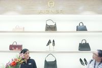 Wajah Baru Butik Aigner di Pondok Indah Mall 2