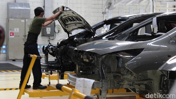 Pabrik perakitan mobil Chevrolet di Bekasi