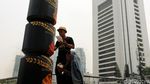 Tiang Bergambar Ondel-ondel Percantik Taman Dukuh Atas