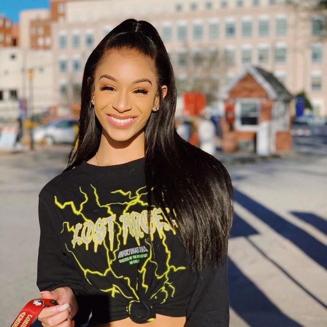 Sejak usia 16 tahun, keperawanan Deyjah selalu dicek oleh ginekologis. Kami setiap tahun pergi ke ginekologis untuk mengecek selaput daranya, kata T.I.  Foto: dok. Instagram @princess_of_da_south