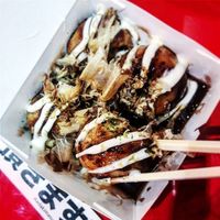 Ngemil Sore Takoyaki Aneka Isi Khas Jepang di 5 Tempat Ini