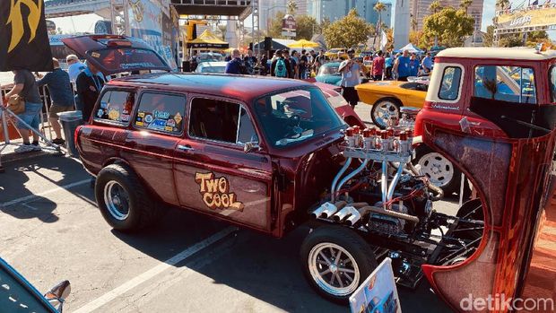Mobil Gila dan Unik di Pameran SEMA 2019