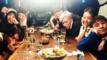 Momen Kulineran Yang Hyun Suk, Bos YG Entertainment bersama Para Artisnya