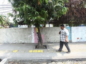 DPRD DKI Minta Bina Marga Pangkas Anggaran Rp 1,2 T untuk Trotoar