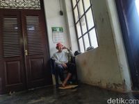 Tempat Foto Prewedding di Ciamis, Rumah Peninggalan Belanda