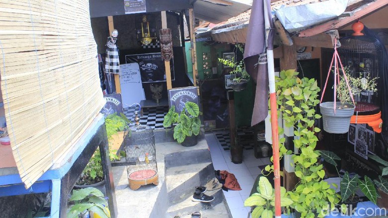 FK XTatto, Rumah Singgah Kaum Marginal di Bandung Barat FK XTatto, Rumah Singgah Kaum Marginal di Bandung Barat