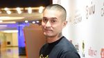 Miller Khan Ingin Bisa Ngaji dan Salat yang Benar