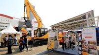 Kelebihan dari rumah yang dibangun dengan teknologi Domus Revo ini adalah proses pembangunannya yang terbilang sangat cepat, yakni 5 hari untuk rumah type 29. Proses pembangunan juga tidak membutuhkan banyak pekerja serta tidak ada bahan-bahan dalam membangun rumah yang terbuang. Hal ini tentunya dapat memotong anggaran pengeluaran secara signifikan, sehingga biaya membangun rumah menjadi lebih hemat. Foto: dok. KemenpuPR