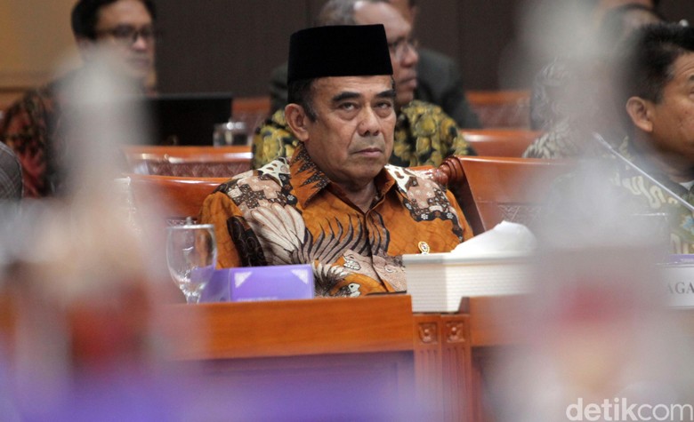 Menag Ungkap Unsur Radikalisme: Intoleran-Suka Mengkafirkan Orang Lain Menag Ungkap Unsur Radikalisme: Intoleran-Suka Mengkafirkan Orang Lain