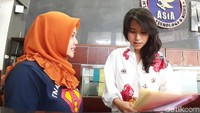 Saya tidak mengira akan menjadi pemberitaan. Saya berterima kasih kepada rekan-rekan media atas dukungannya. Yang pasti, tugas dan tanggung jawab baru ini menjadi perjalanan karier saya yang cukup menantang. Karena saya percaya, hanya pendidikan yang bisa menyelamatkan masa depan, ujarnya.