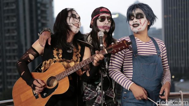 Kuburan Band