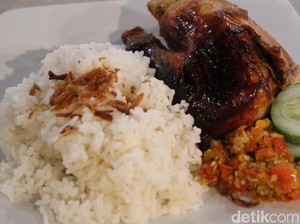 Chickro: Nikmatnya Ayam Panggang Jumbo Bumbu Madu yang Empuk Manis
