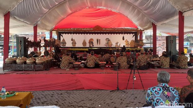 Hari Wayang Sedunia, 24 Dalang Tampilkan Lakon 24 Jam Nonstop di Sragen