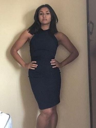 wanita jual keperawanan